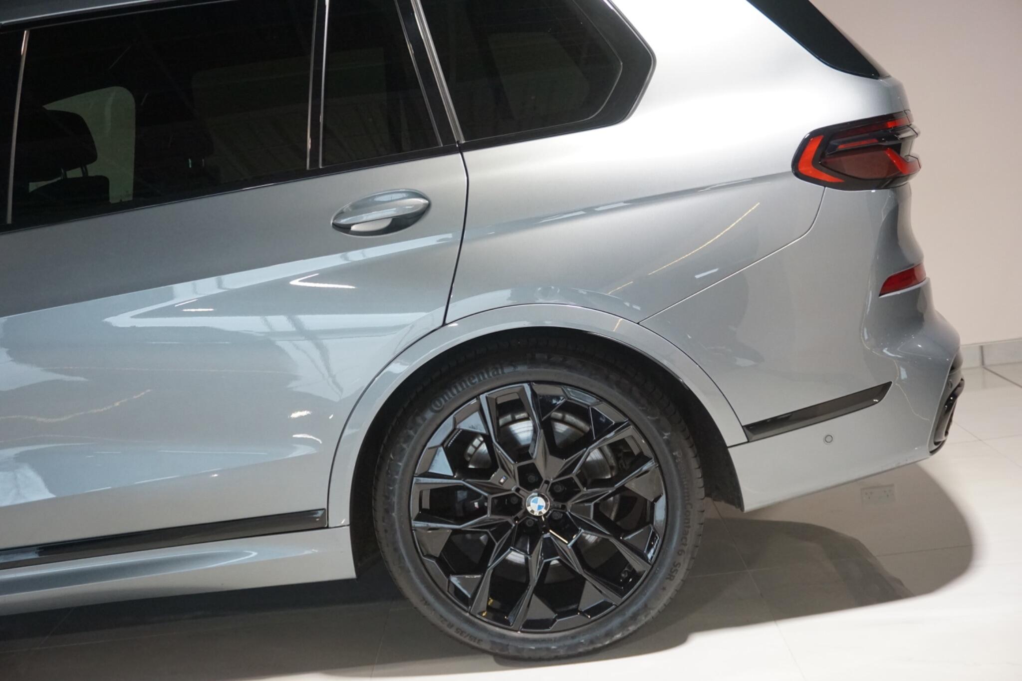 BMW X7 3.0 40d MHT M Sport SUV 5dr Diesel Hybrid Auto xDrive Euro 6 (s/s) (352 ps)